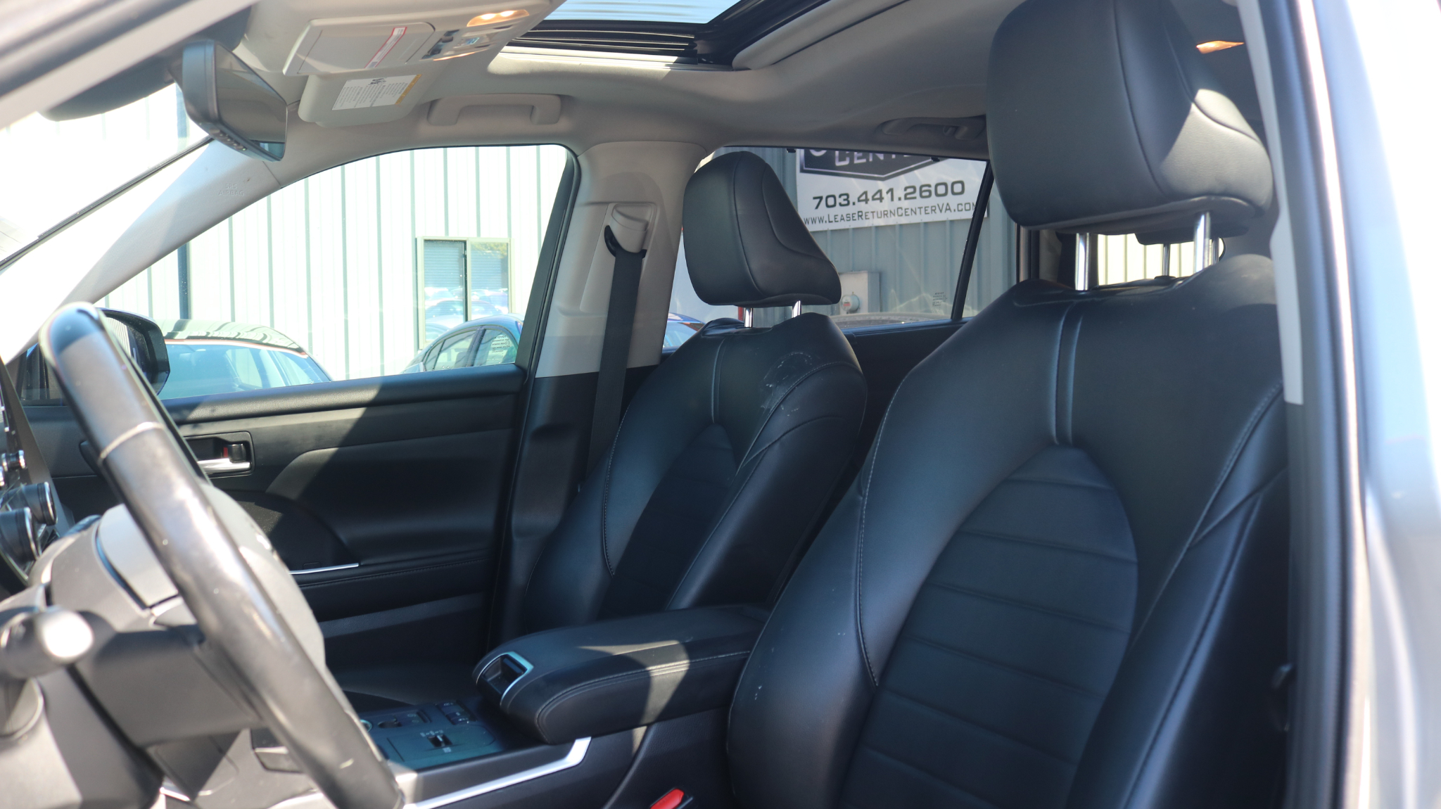 Toyota Highlander XLE FWD (Natl) 2022 Toyota Highlander XLE FWD (Natl) 2022