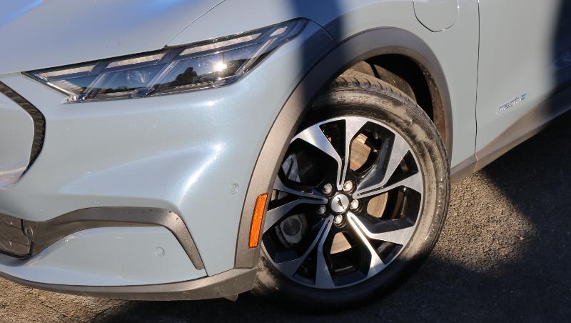 Ford Mustang Mach-E Select RWD 2024