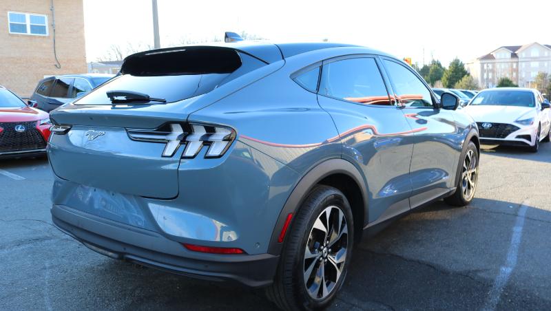 Ford Mustang Mach-E Select RWD 2024