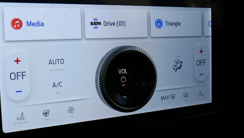 Ford Mustang Mach-E Select RWD 2024