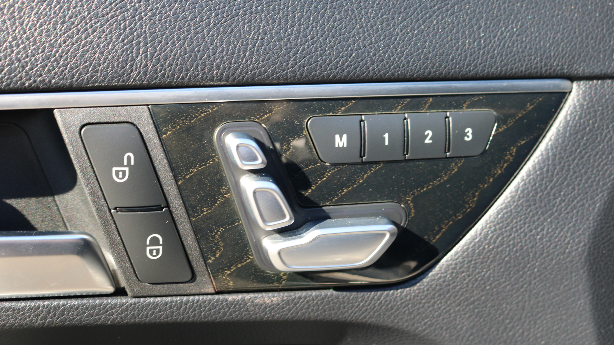 Mercedes-Benz E-Class E 400 4MATIC Coupe 2017 Mercedes-Benz E-Class E 400 4MATIC Coupe 2017