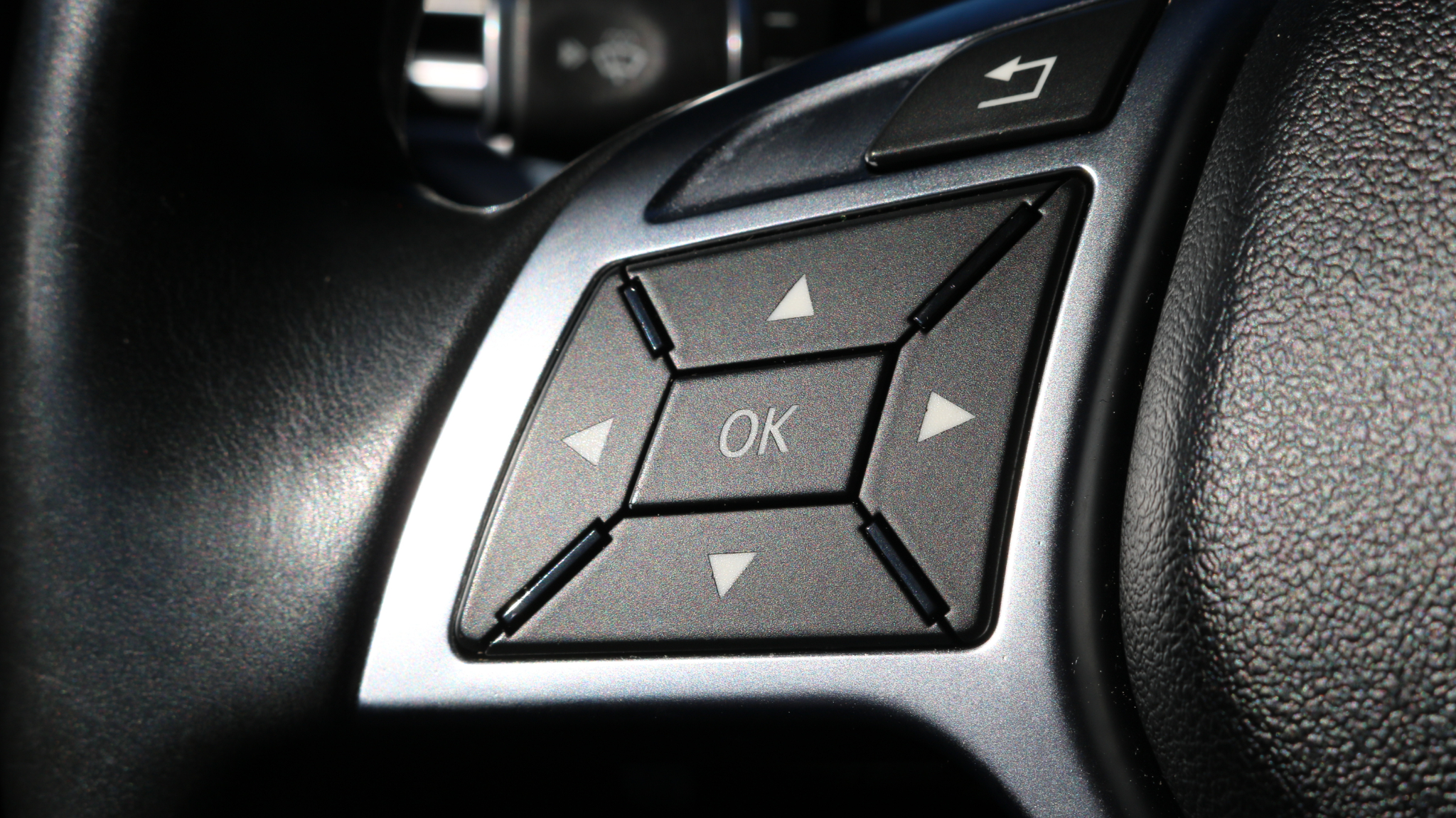 Mercedes-Benz E-Class E 400 4MATIC Coupe 2017 Mercedes-Benz E-Class E 400 4MATIC Coupe 2017