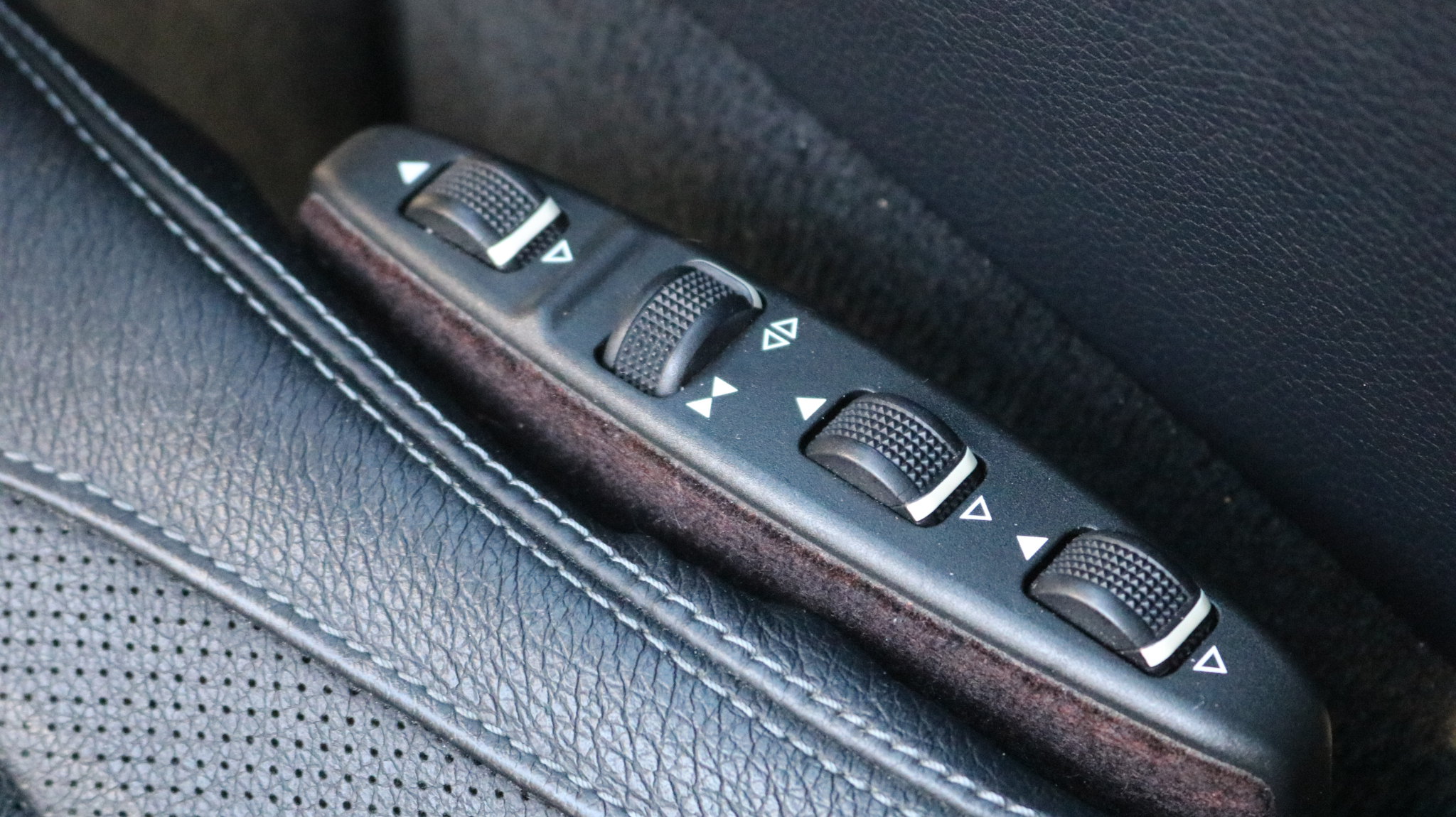 Mercedes-Benz E-Class E 400 4MATIC Coupe 2017 Mercedes-Benz E-Class E 400 4MATIC Coupe 2017