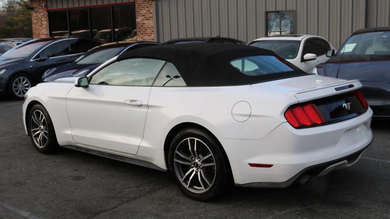 Ford Mustang 2dr Conv EcoBoost Premium 2016