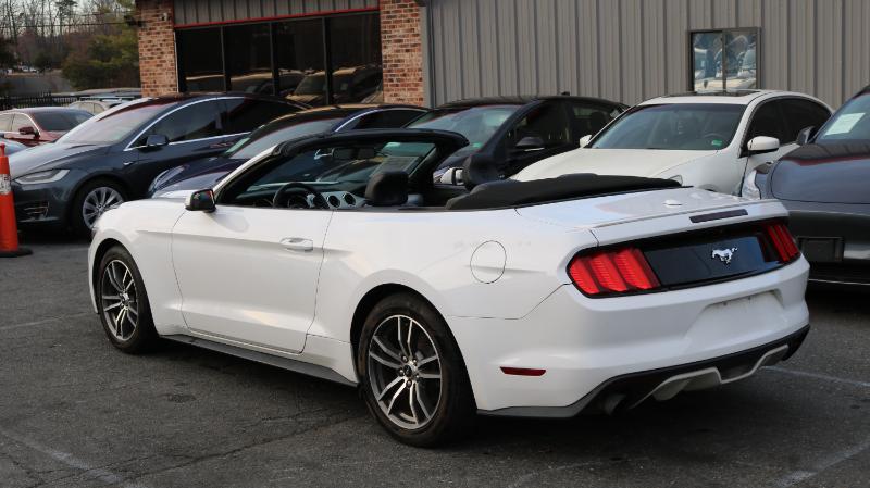 Ford Mustang 2dr Conv EcoBoost Premium 2016
