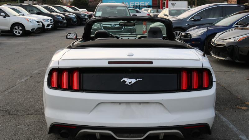 Ford Mustang 2dr Conv EcoBoost Premium 2016