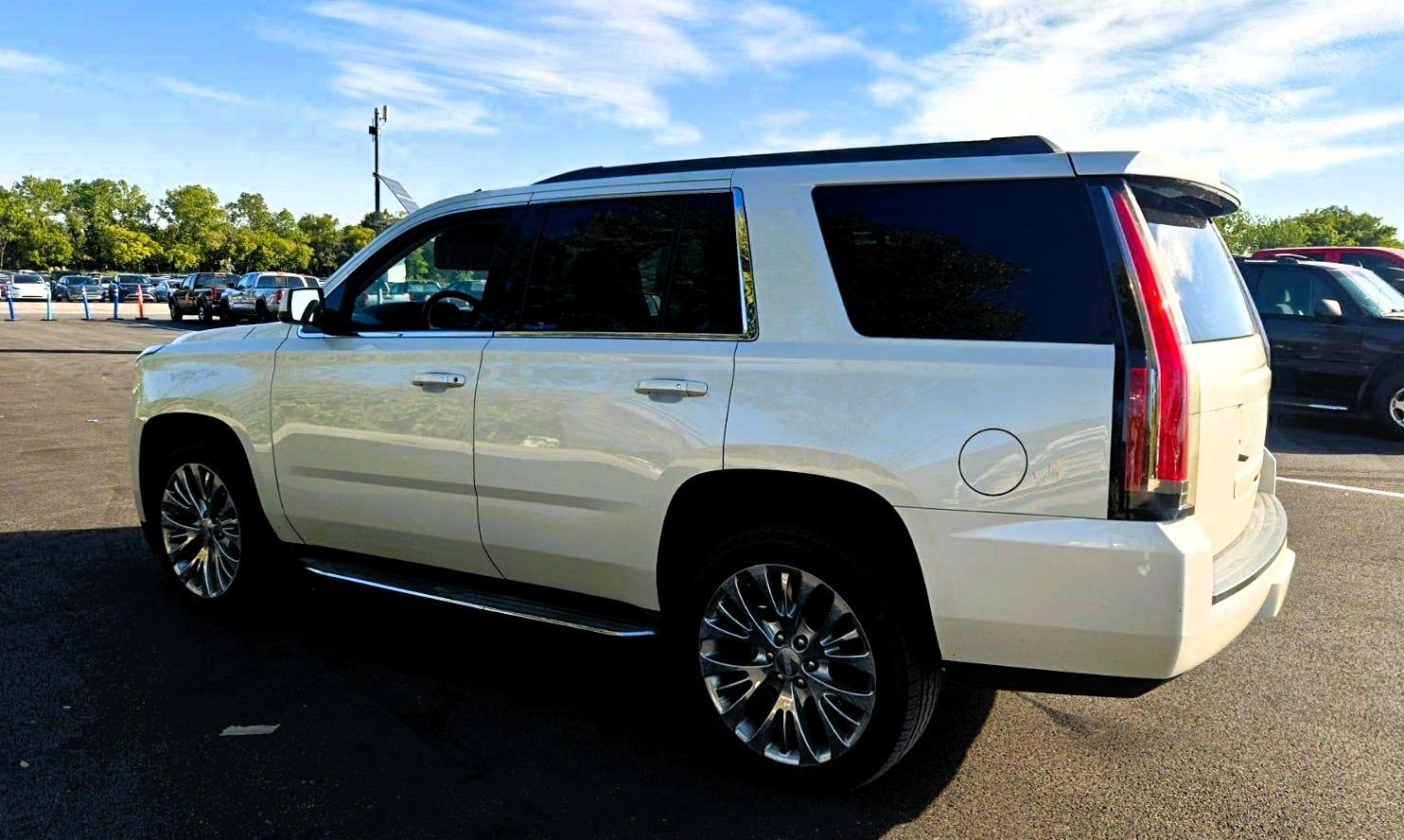 GMC Yukon 4WD 4dr SLT 2015 GMC Yukon 4WD 4dr SLT 2015