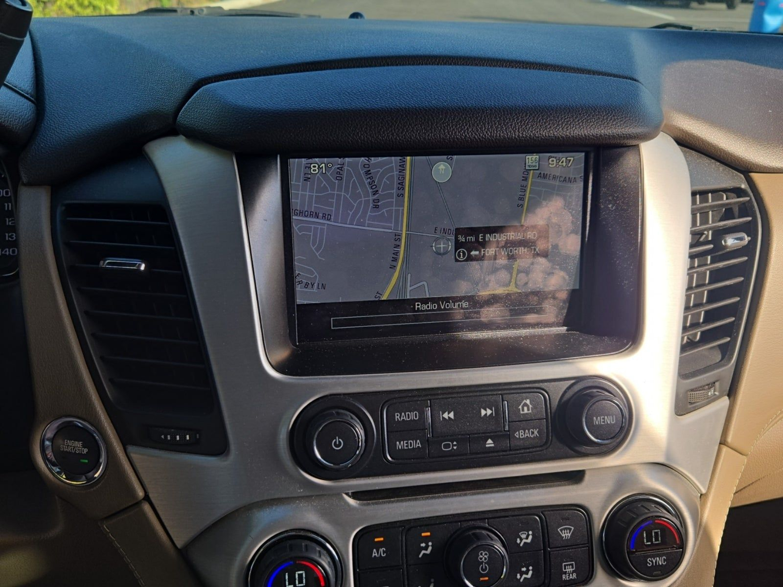 GMC Yukon 4WD 4dr SLT 2015 GMC Yukon 4WD 4dr SLT 2015