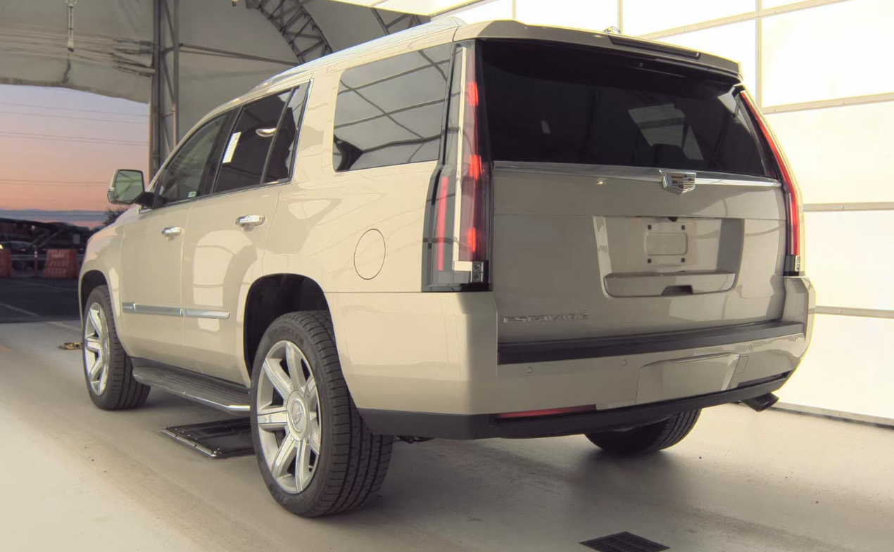 Cadillac Escalade 4WD 4dr Luxury 2015 Cadillac Escalade 4WD 4dr Luxury 2015