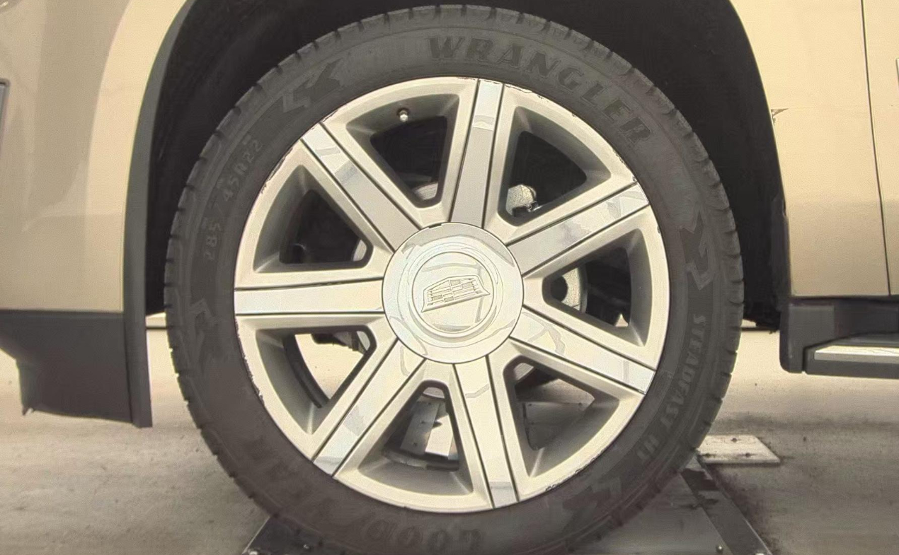 Cadillac Escalade 4WD 4dr Luxury 2015 Cadillac Escalade 4WD 4dr Luxury 2015