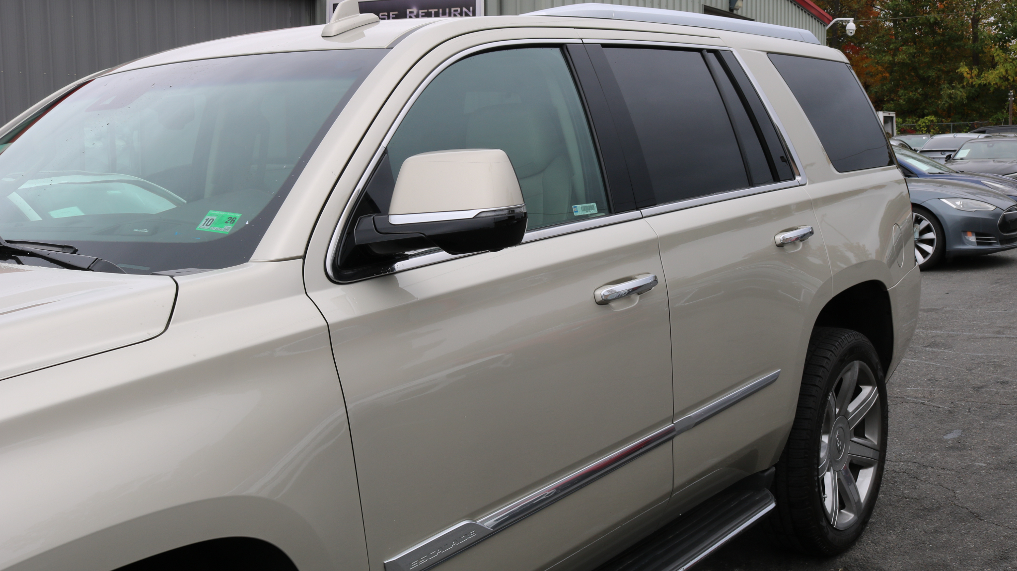 Cadillac Escalade 4WD 4dr Luxury 2015 Cadillac Escalade 4WD 4dr Luxury 2015