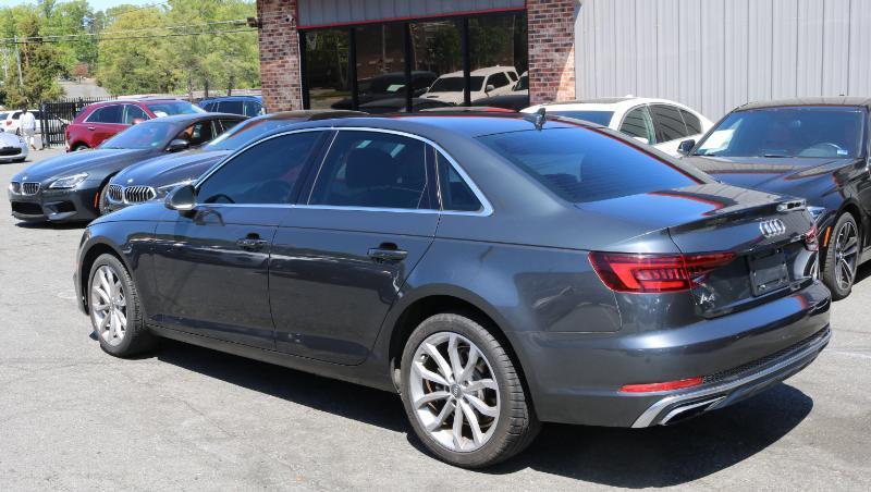 Audi A4 Titanium Premium 40 TFSI 2019