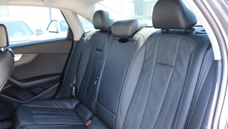 Audi A4 Titanium Premium 40 TFSI 2019