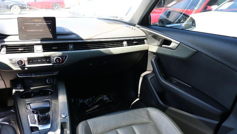 Audi A4 Titanium Premium 40 TFSI 2019