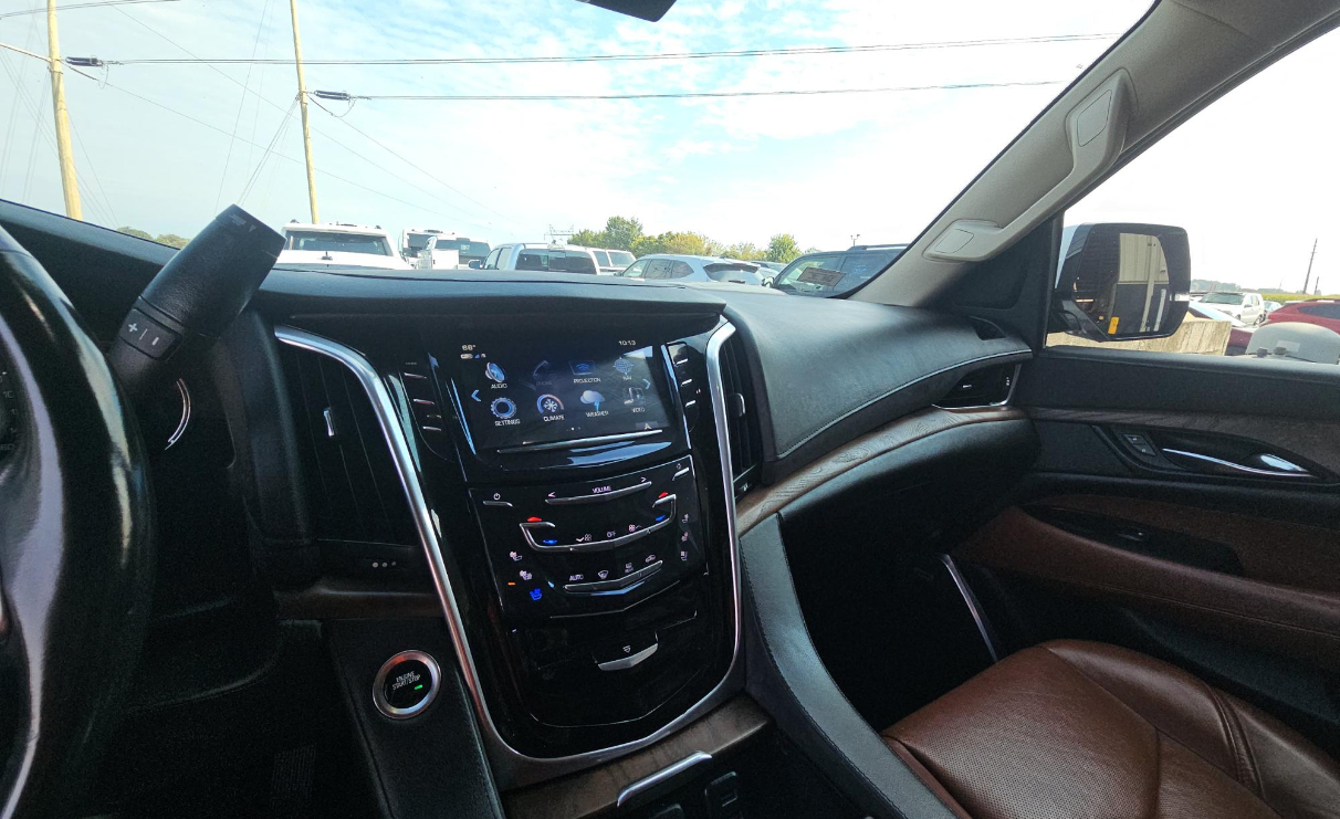 Cadillac Escalade 4WD 4dr Luxury 2020 Cadillac Escalade 4WD 4dr Luxury 2020