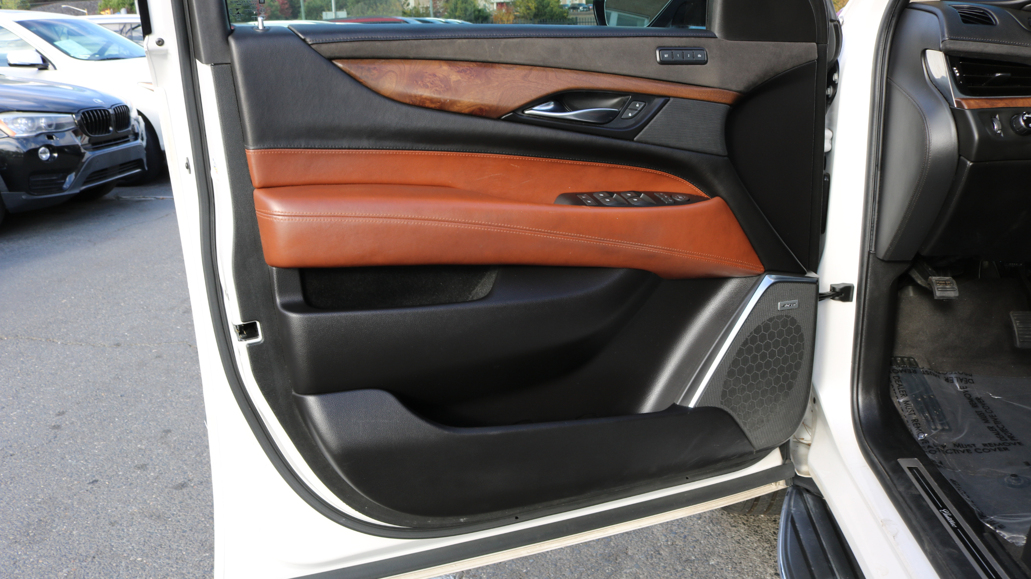 Cadillac Escalade 4WD 4dr Luxury 2020 Cadillac Escalade 4WD 4dr Luxury 2020