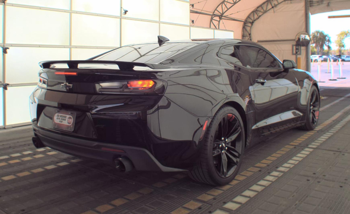 Chevrolet Camaro 2dr Cpe 1SS 2018 Chevrolet Camaro 2dr Cpe 1SS 2018