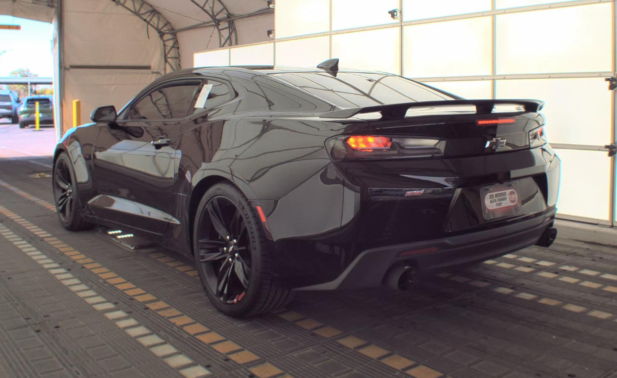 Chevrolet Camaro 2dr Cpe 1SS 2018 Chevrolet Camaro 2dr Cpe 1SS 2018