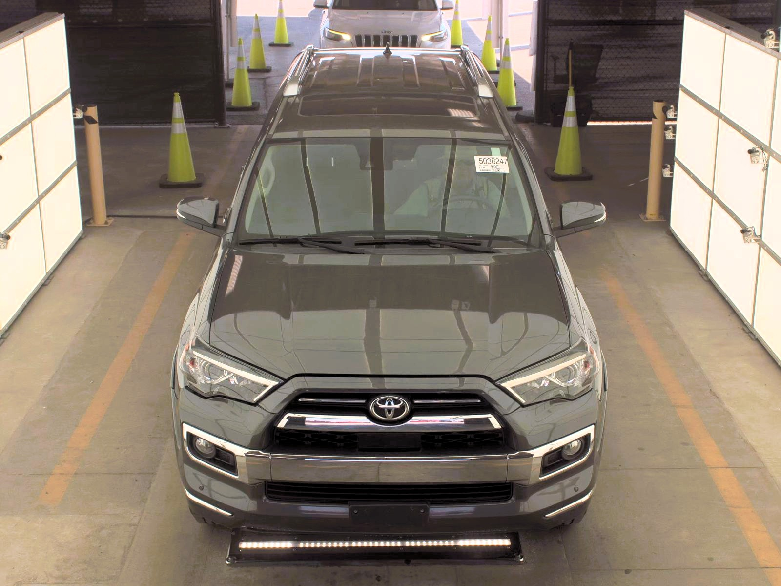 Toyota 4Runner Limited 4WD (Natl) 2020 Toyota 4Runner Limited 4WD (Natl) 2020