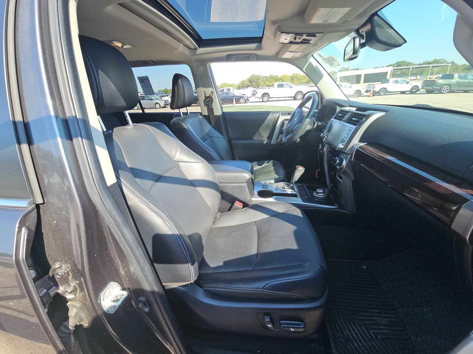 Toyota 4Runner Limited 4WD (Natl) 2020 Toyota 4Runner Limited 4WD (Natl) 2020