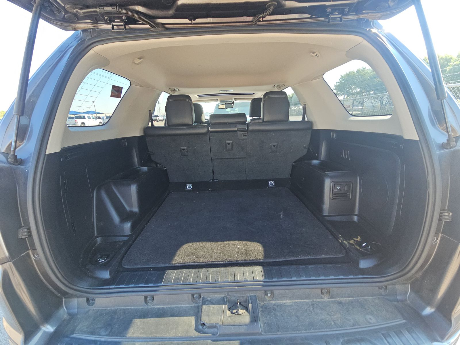 Toyota 4Runner Limited 4WD (Natl) 2020 Toyota 4Runner Limited 4WD (Natl) 2020