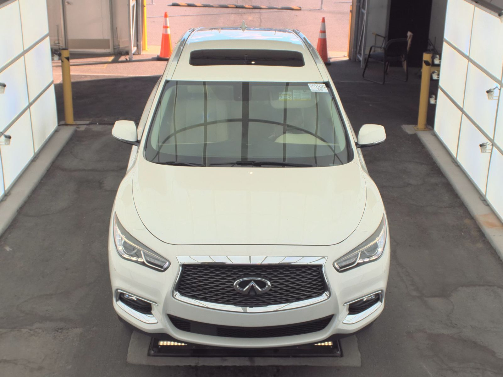 Infiniti QX60 LUXE AWD 2018 Infiniti QX60 LUXE AWD 2018