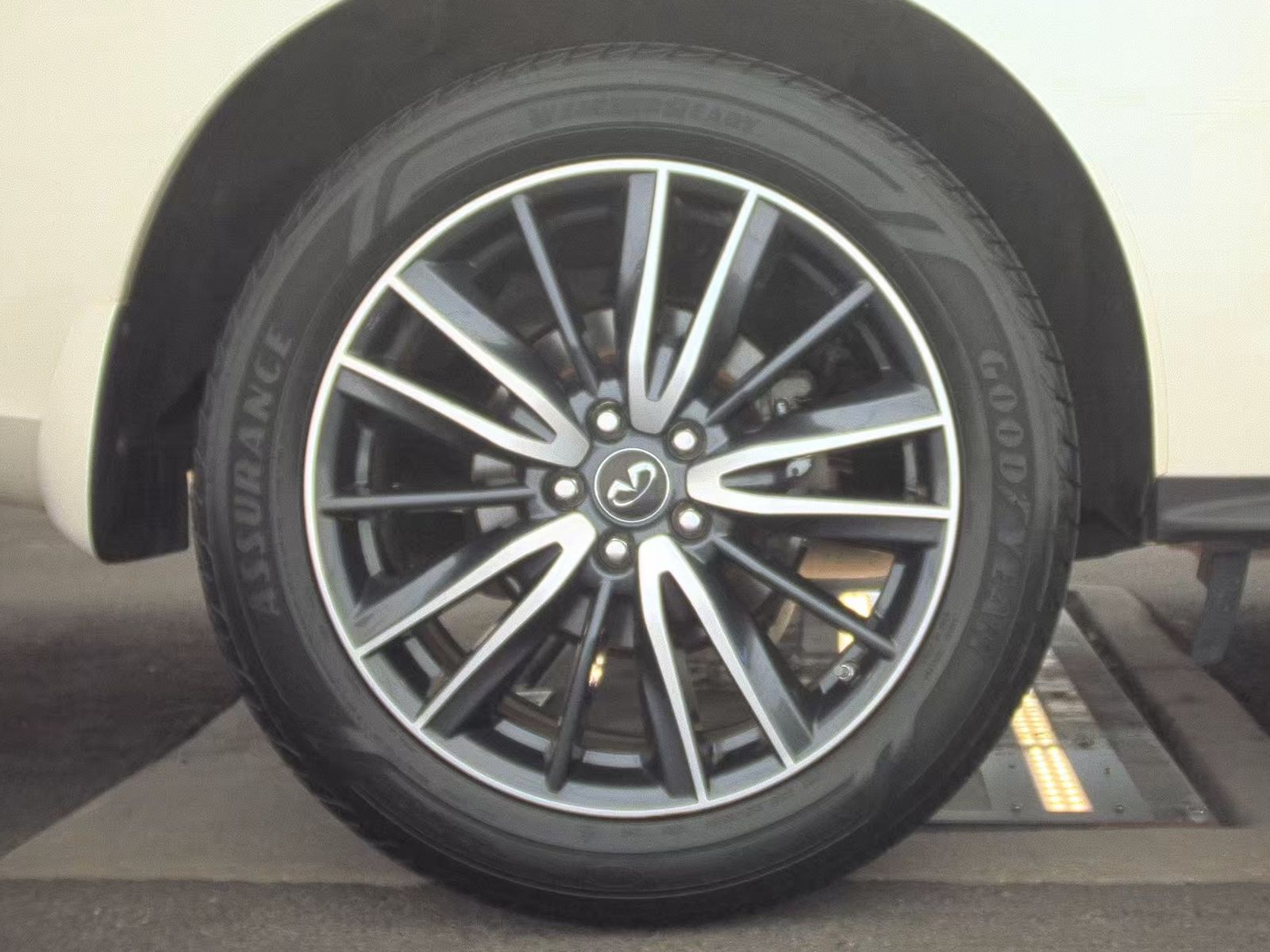 Infiniti QX60 LUXE AWD 2018 Infiniti QX60 LUXE AWD 2018