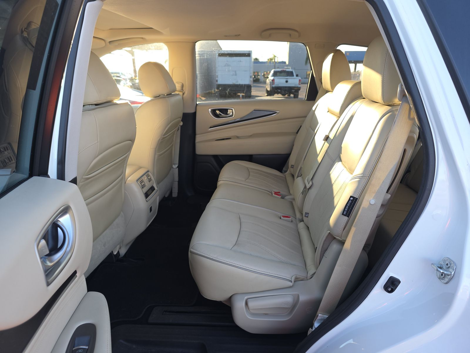 Infiniti QX60 LUXE AWD 2018 Infiniti QX60 LUXE AWD 2018