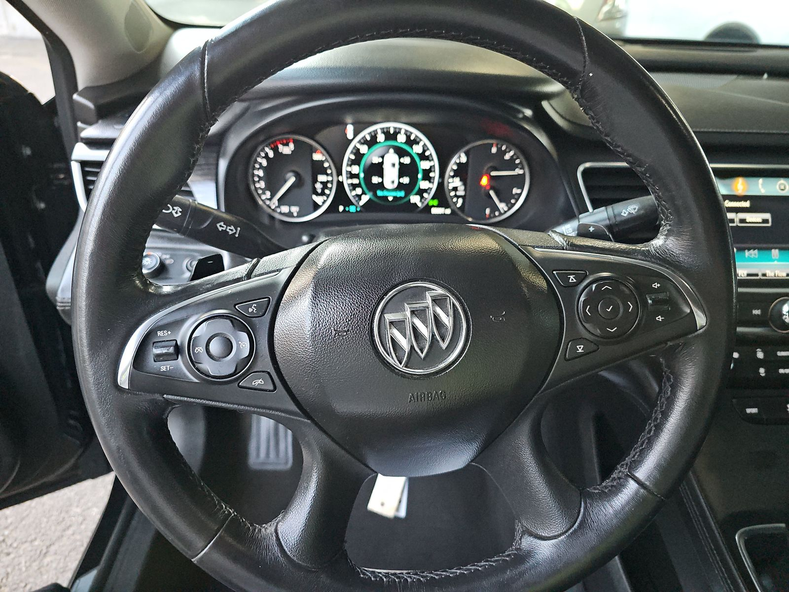 Buick LaCrosse 4dr Sdn Essence FWD 2017 Buick LaCrosse 4dr Sdn Essence FWD 2017