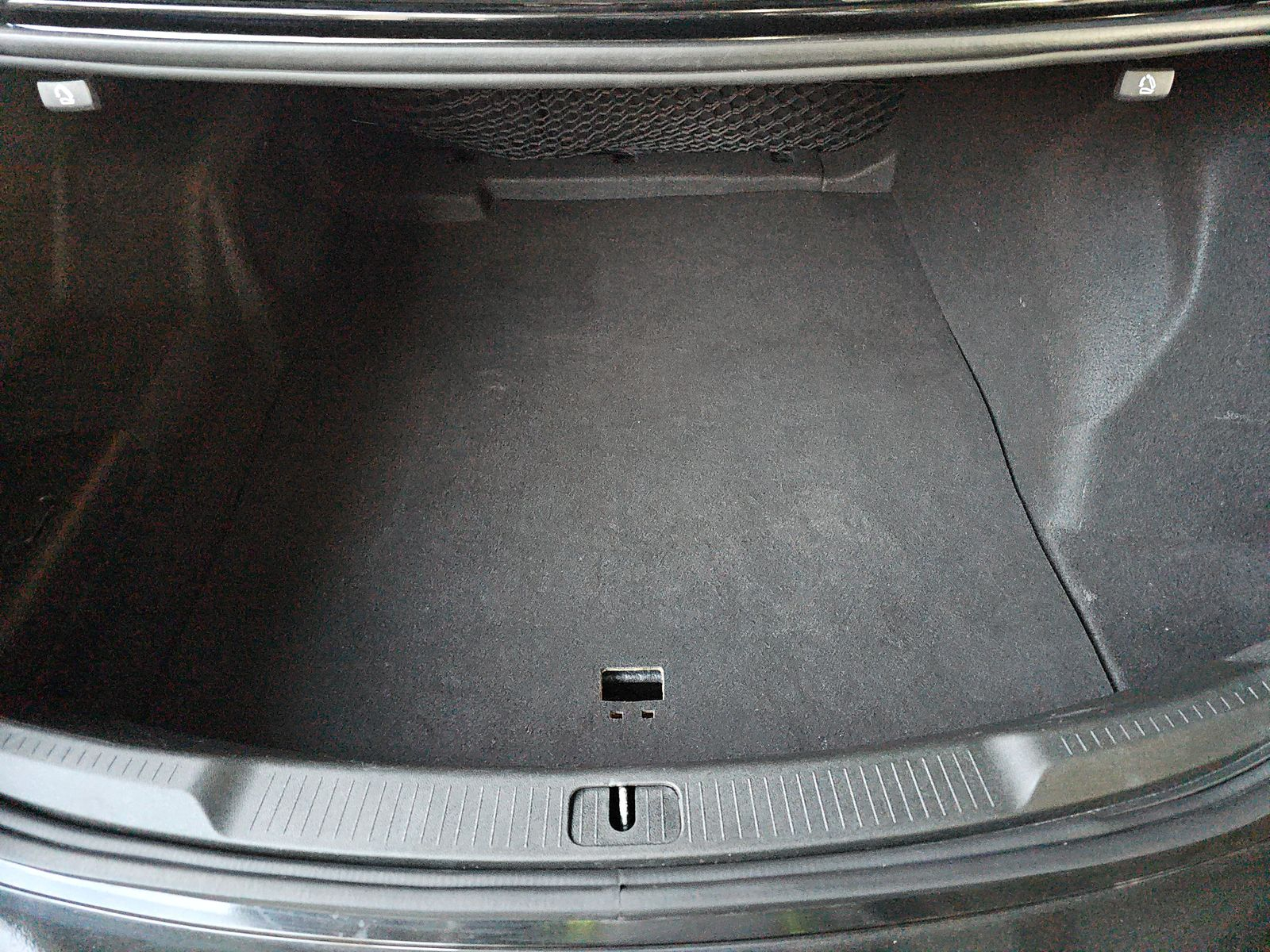 Buick LaCrosse 4dr Sdn Essence FWD 2017 Buick LaCrosse 4dr Sdn Essence FWD 2017