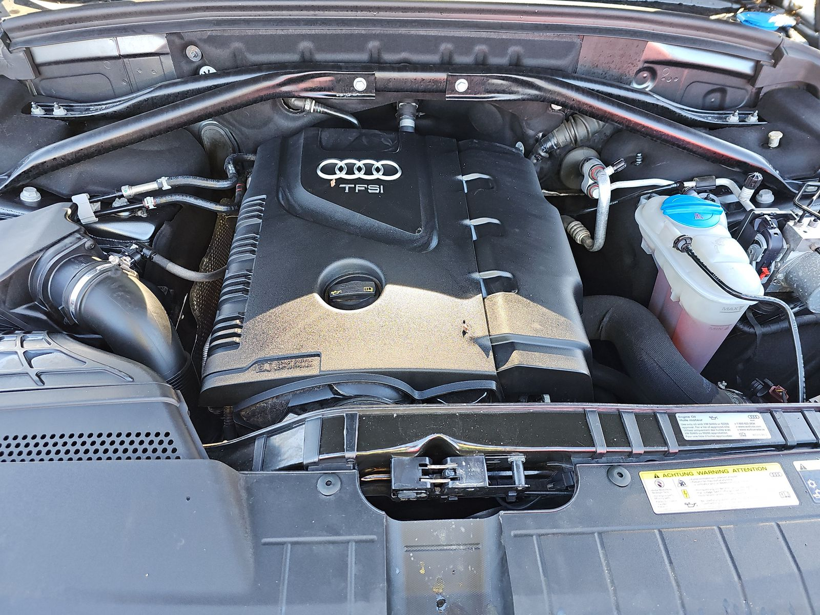 Audi Q5 2.0 TFSI Premium Plus 2017 Audi Q5 2.0 TFSI Premium Plus 2017