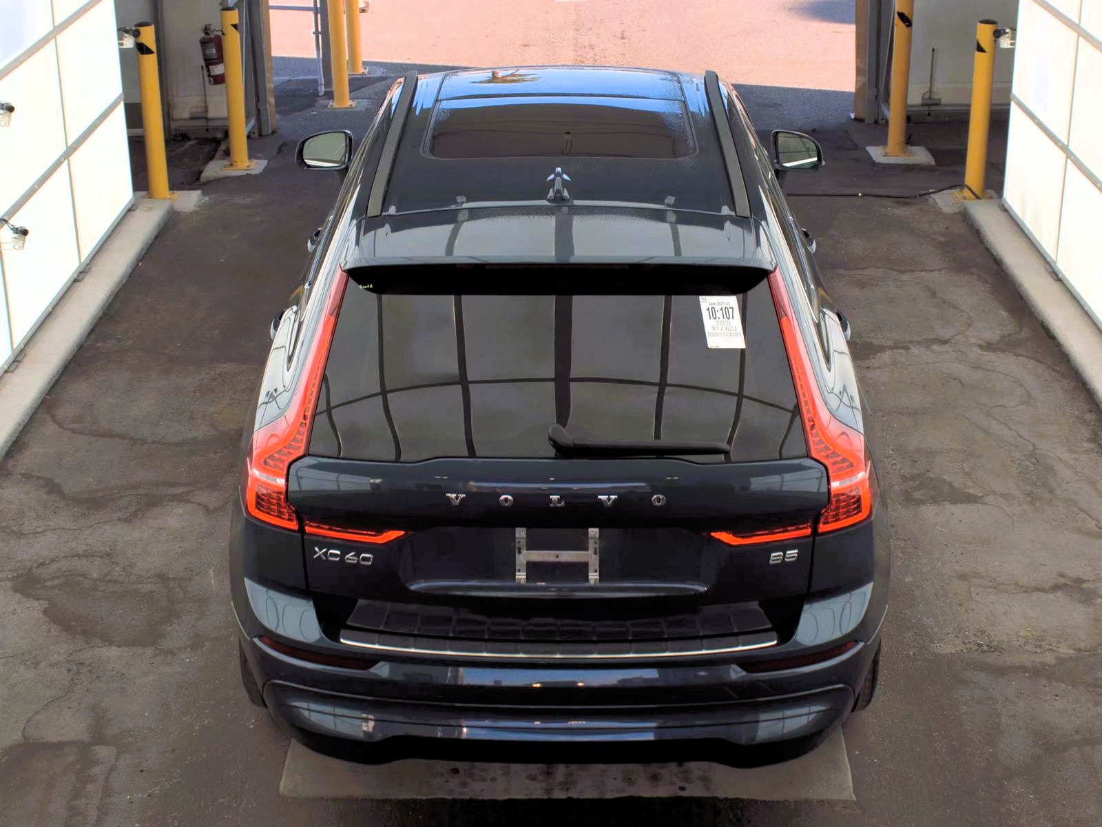 Volvo XC60 B5 FWD Core 2023 Volvo XC60 B5 FWD Core 2023