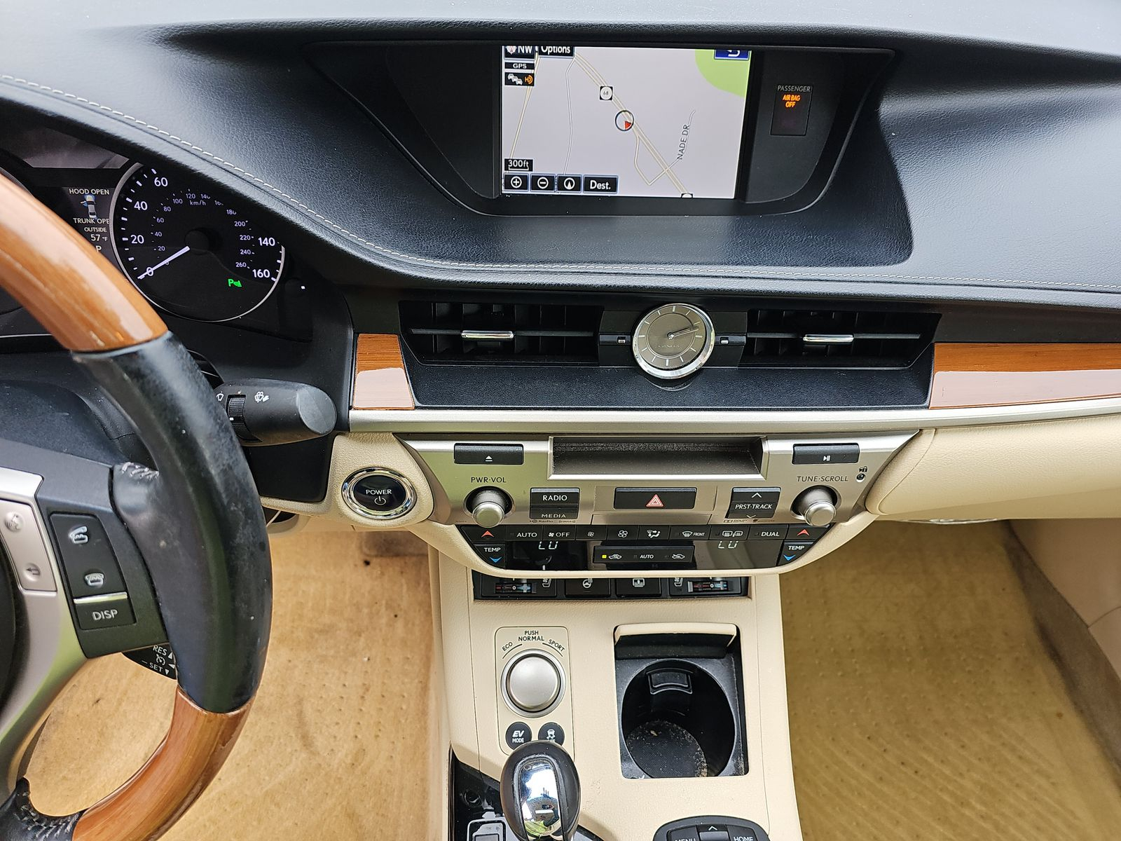 Lexus ES 300h 4dr Sdn Hybrid 2015 Lexus ES 300h 4dr Sdn Hybrid 2015