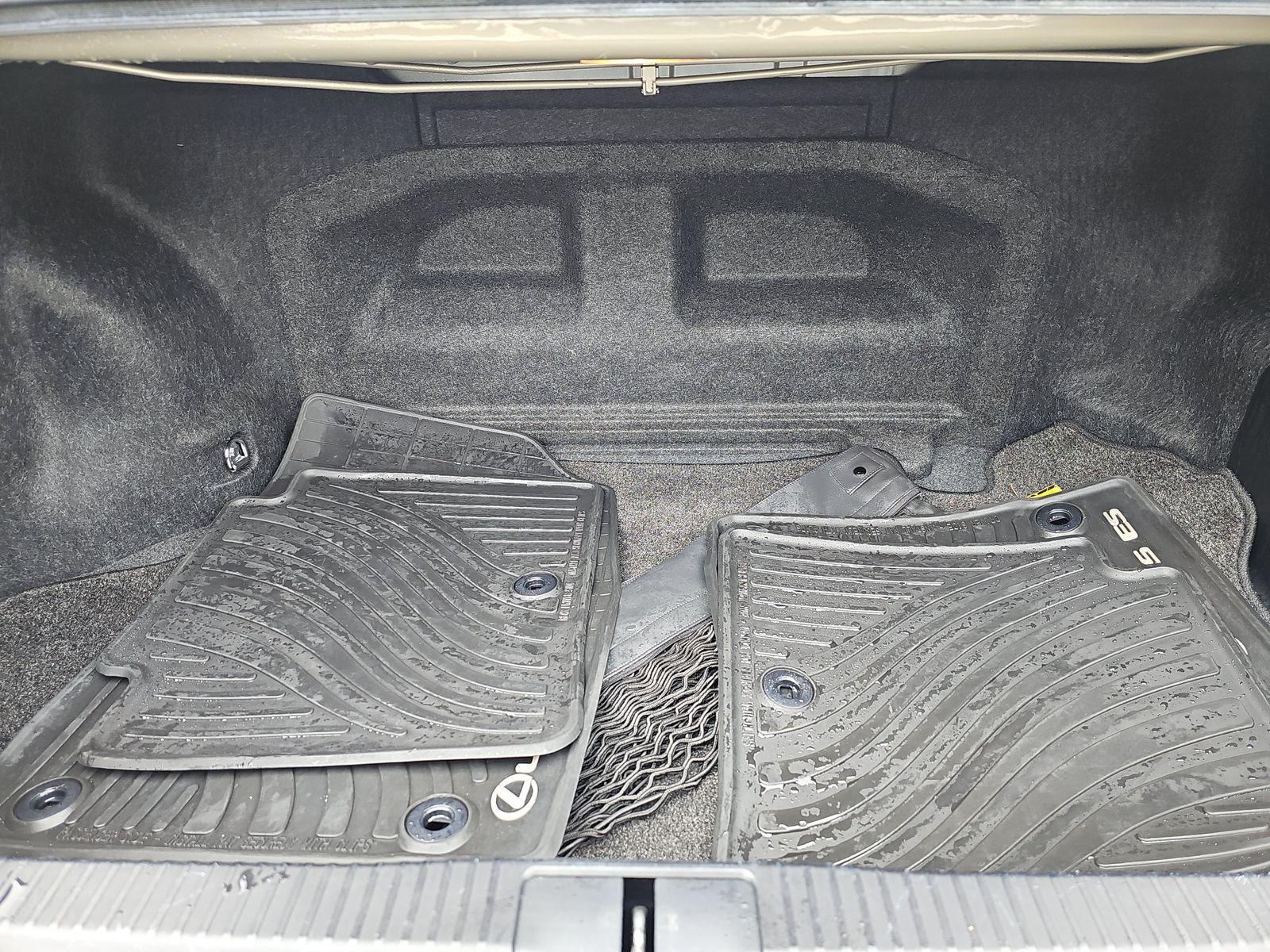 Lexus ES 300h 4dr Sdn Hybrid 2015 Lexus ES 300h 4dr Sdn Hybrid 2015