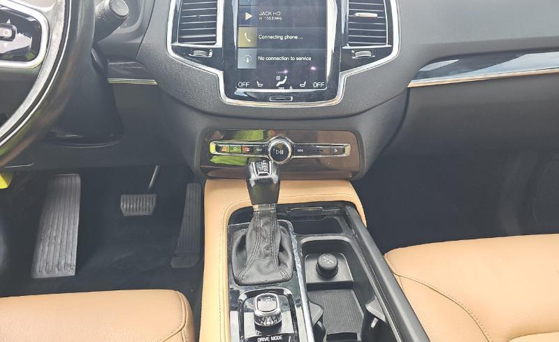 Volvo XC90 T6 AWD 7-Passenger Momentum 2018