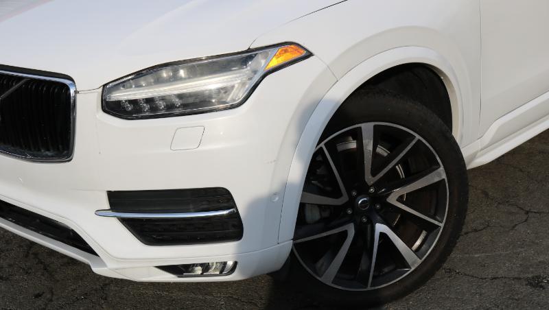 Volvo XC90 T6 AWD 7-Passenger Momentum 2018