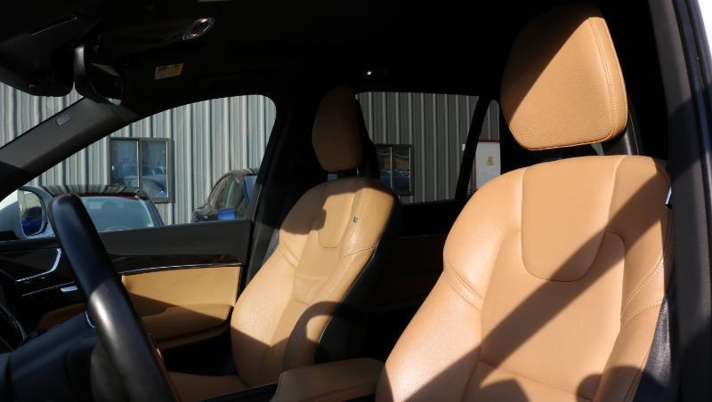 Volvo XC90 T6 AWD 7-Passenger Momentum 2018