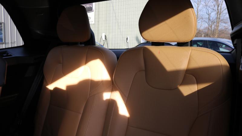 Volvo XC90 T6 AWD 7-Passenger Momentum 2018