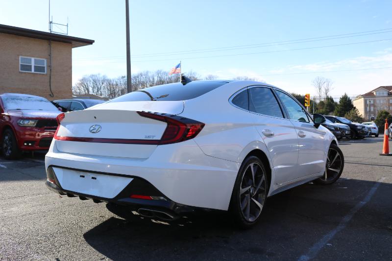 Hyundai Sonata SEL Plus 1.6T 2022