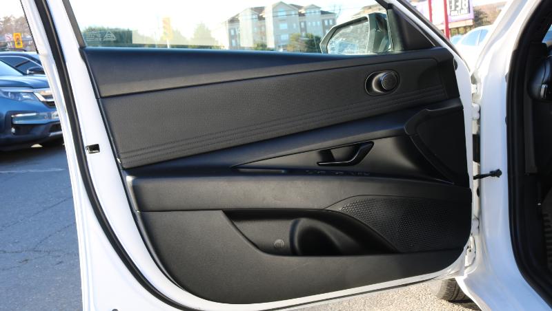 Hyundai Elantra SEL Sport IVT 2025