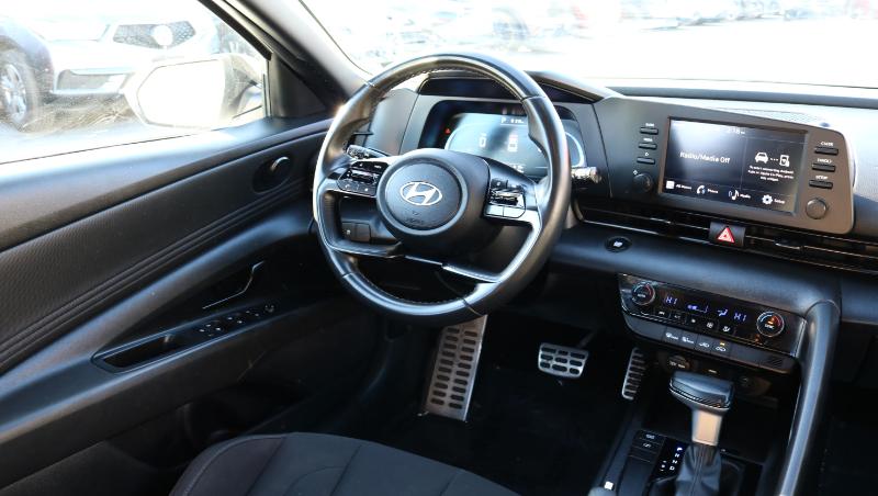 Hyundai Elantra SEL Sport IVT 2025