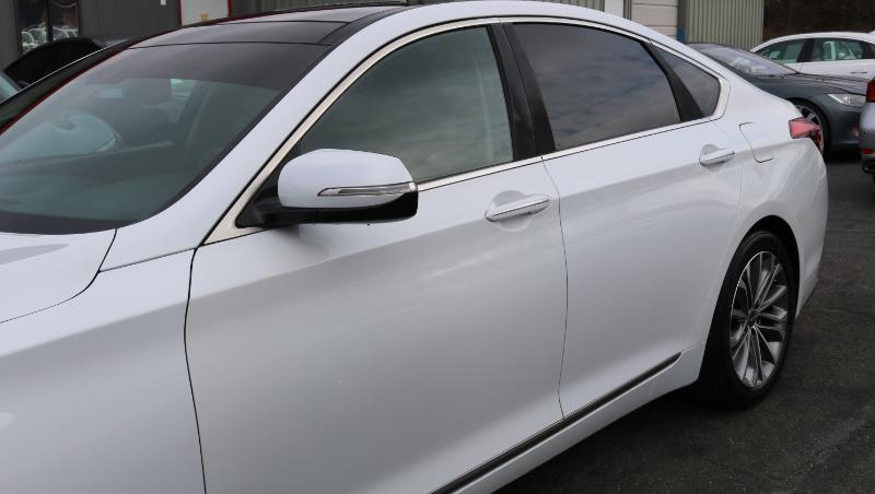 Hyundai Genesis 4dr Sdn V6 3.8L AWD 2016