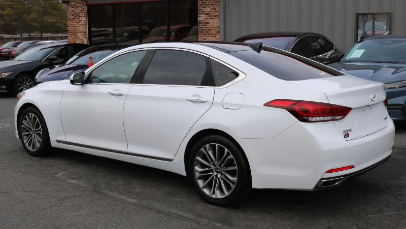 Hyundai Genesis 4dr Sdn V6 3.8L AWD 2016