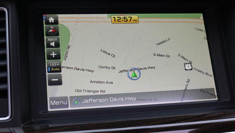 Hyundai Genesis 4dr Sdn V6 3.8L AWD 2016