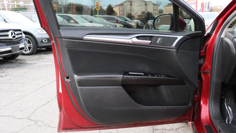 Ford Fusion 4dr Sdn SE FWD 2015