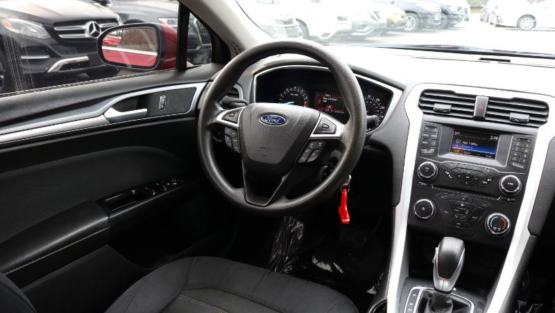 Ford Fusion 4dr Sdn SE FWD 2015