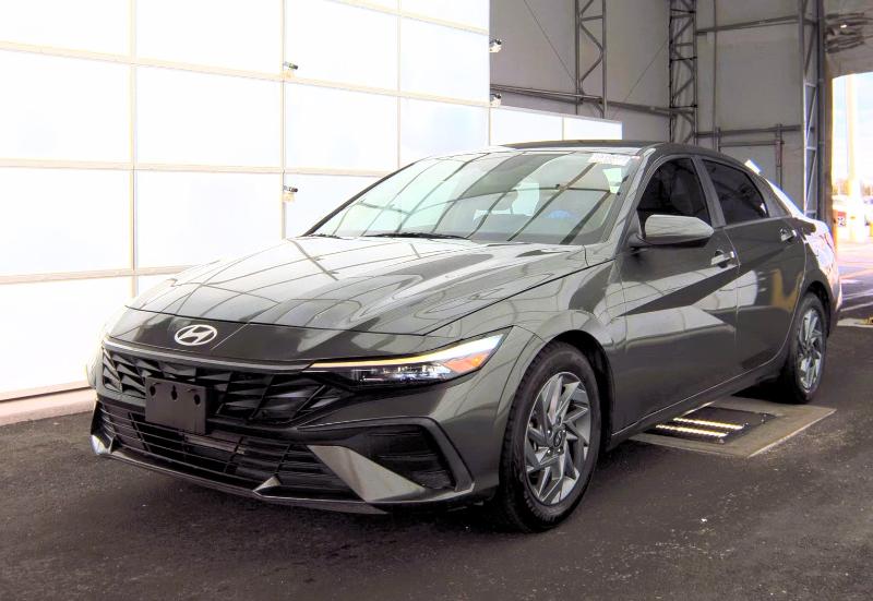 Hyundai Elantra SEL IVT 2024