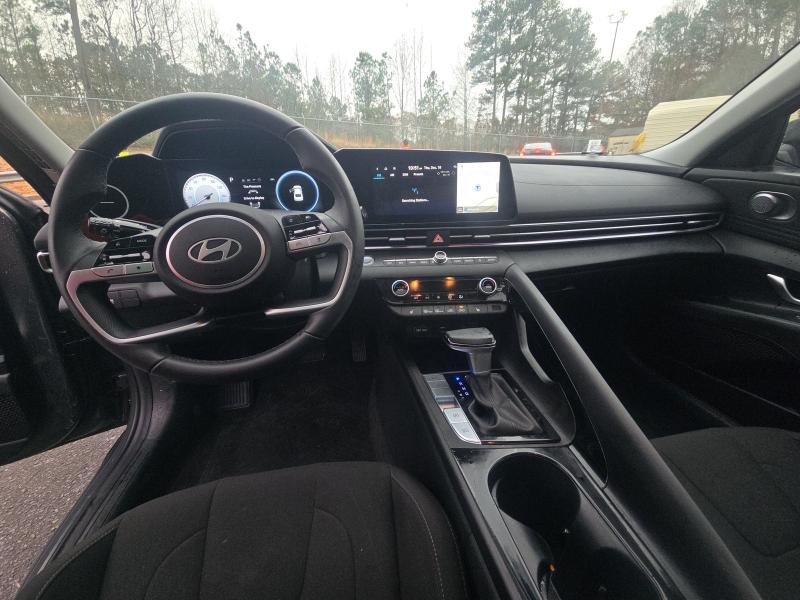 Hyundai Elantra SEL IVT 2024