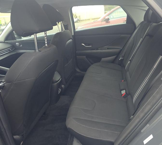 Hyundai Elantra SEL IVT 2024