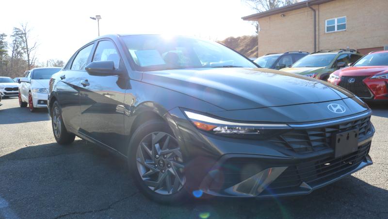 Hyundai Elantra SEL IVT 2024